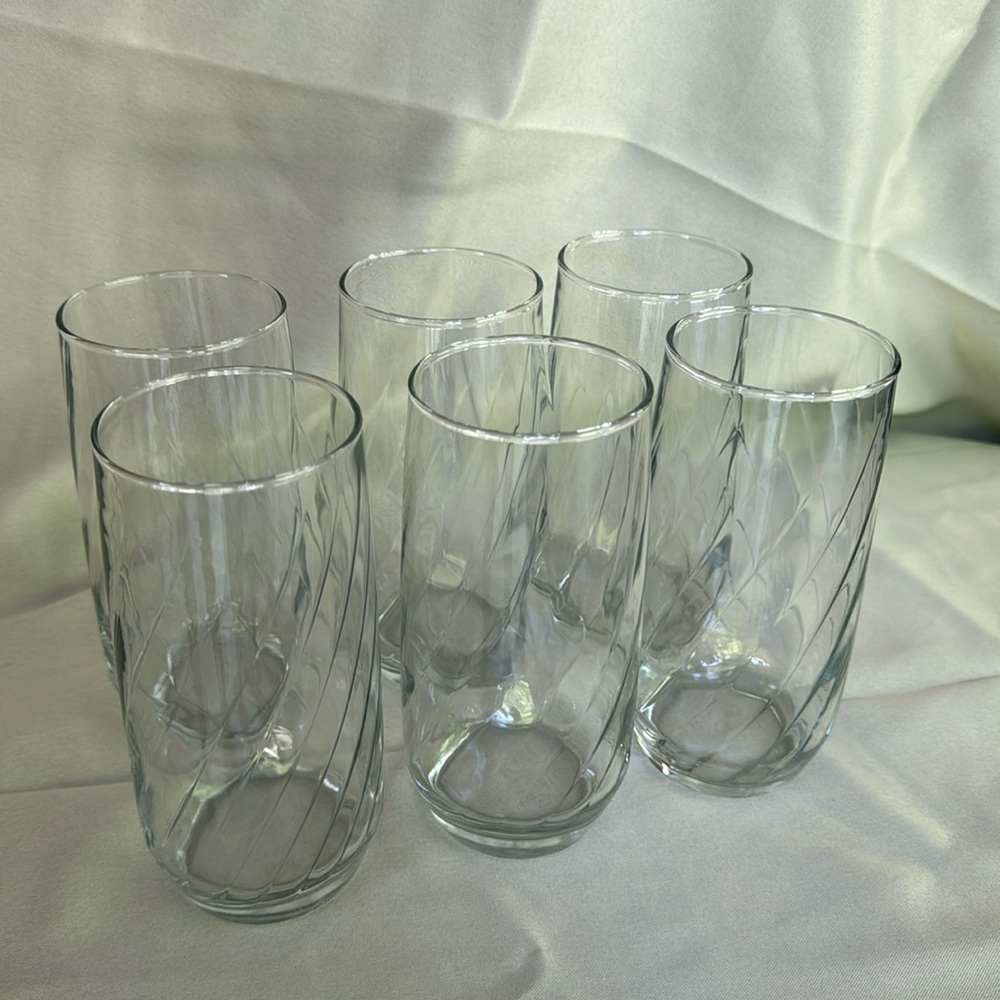 Anchor Hocking vintage tumbler glasses Aurora swirl 16oz glasses, never used